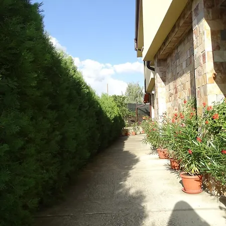 게스트하우스 Ivel 3*